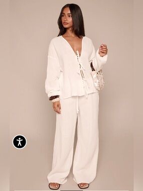 Pretty Little Thing White Two-Piece Gauze Linen Set Size 0- never worn!